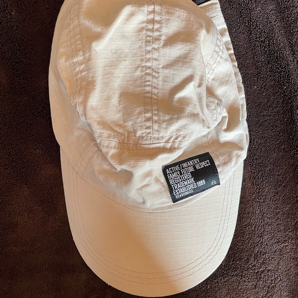 Woman’s cap by ACTIVE